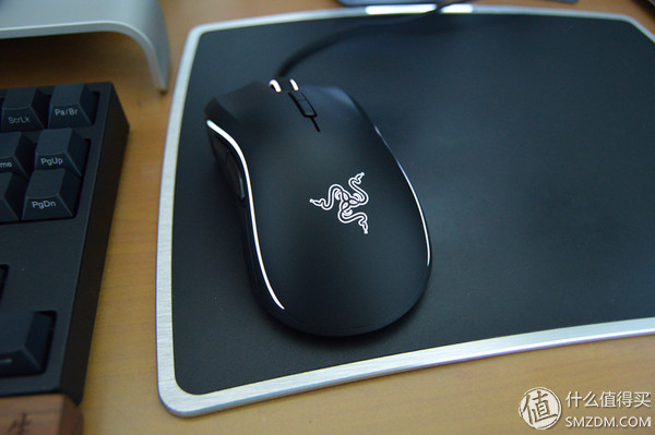 雷蛇razer曼巴眼镜蛇5g竞技版精英,雷蛇曼巴眼镜蛇精英版手感怎么样