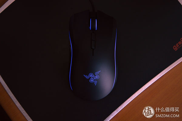 雷蛇razer曼巴眼镜蛇5g竞技版精英,雷蛇曼巴眼镜蛇精英版手感怎么样