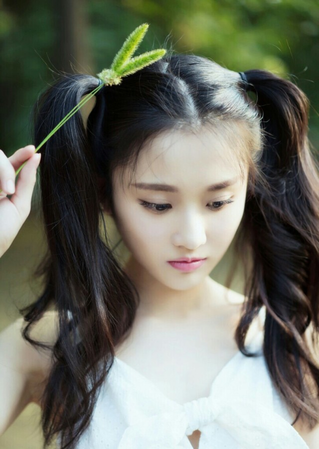 90后多才多艺的女星,迪丽热巴关晓彤上榜,还有这七位!