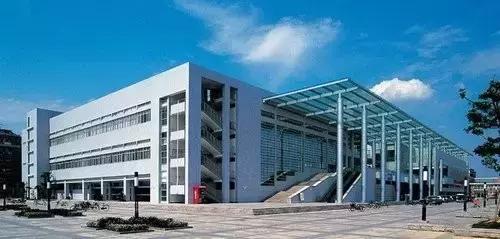 中国哪十所大学食堂饭菜最好吃,国内食堂最好吃的大学