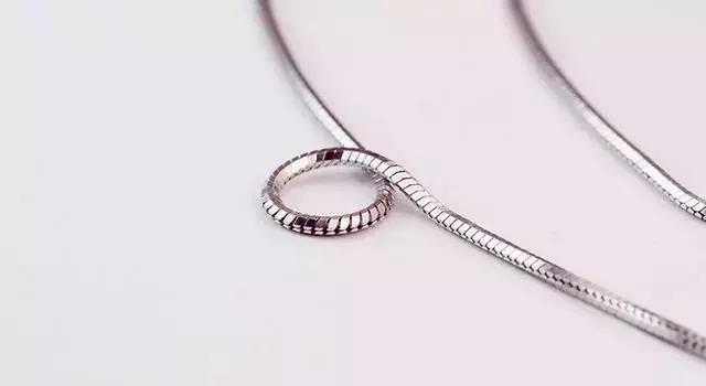 铂金最火项链,铂金项链性价比高的品牌