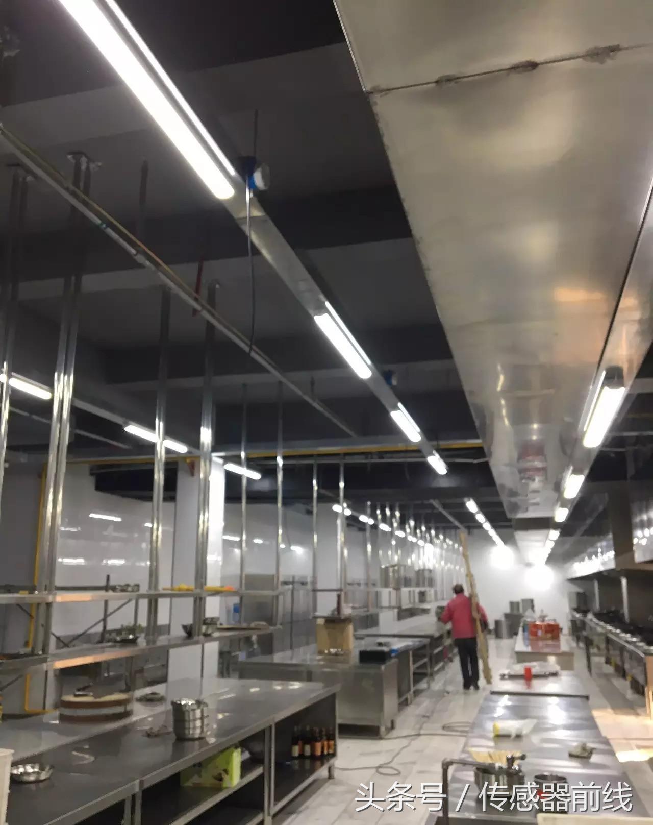 单位食堂安装燃气泄露报警器,食堂操作间燃气报警器安装位置