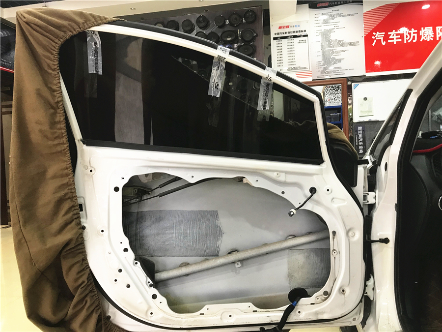 广州起亚k3汽车音响改装,昆明19年起亚k3音响改装