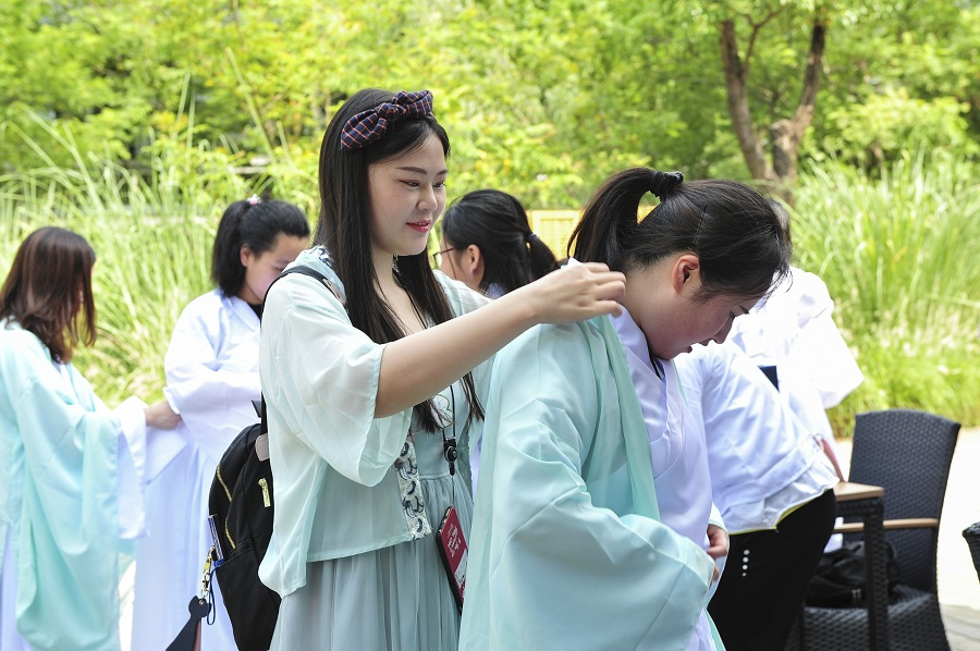 腾讯音乐人月亮沙龙“穿越”杭州开启古风原创大赛