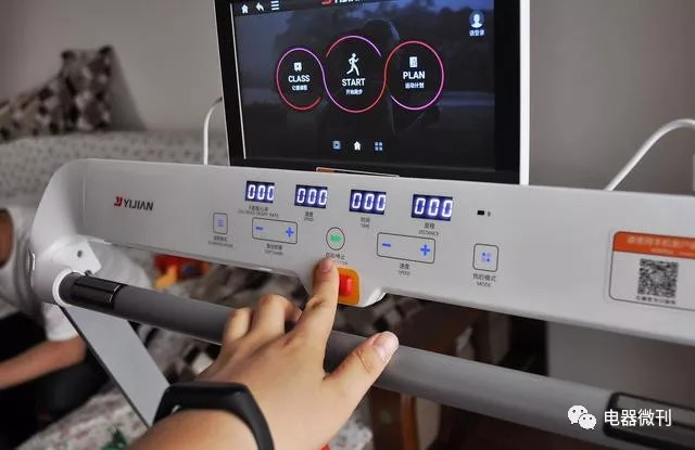 体验|亿健精灵AIR(屏幕版):诸多黑科技赋能,家庭智慧运动首选