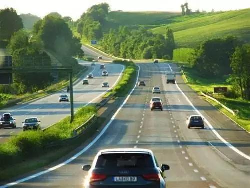 国外自驾游遇到的危险情况,海外旅游十大坑