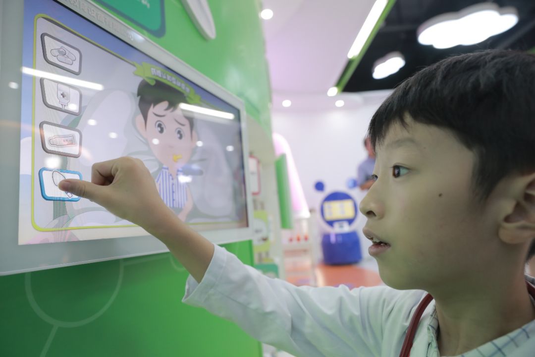 儿童医生体验馆,儿童医学中心现场
