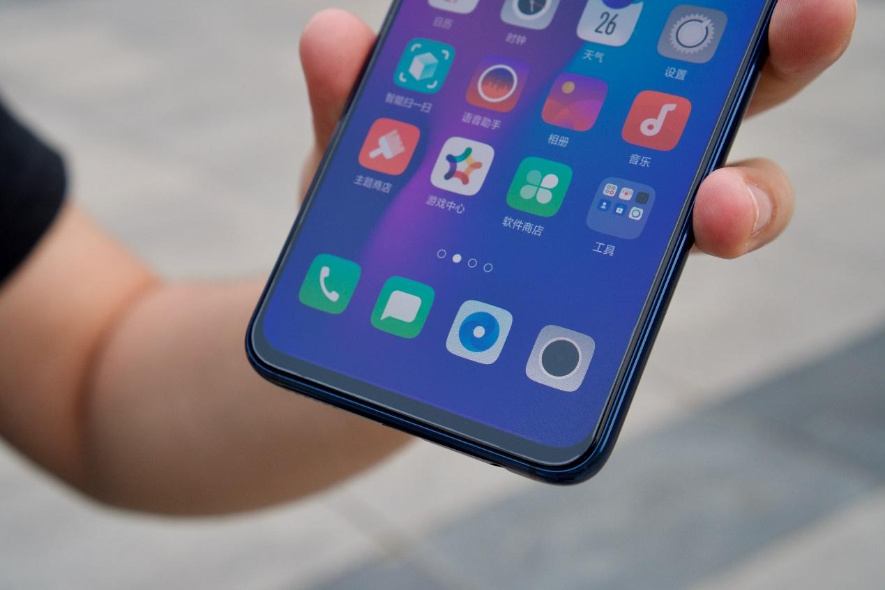 oppor17是属于什么刘海屏,水滴屏真香oppor17极速上手体验