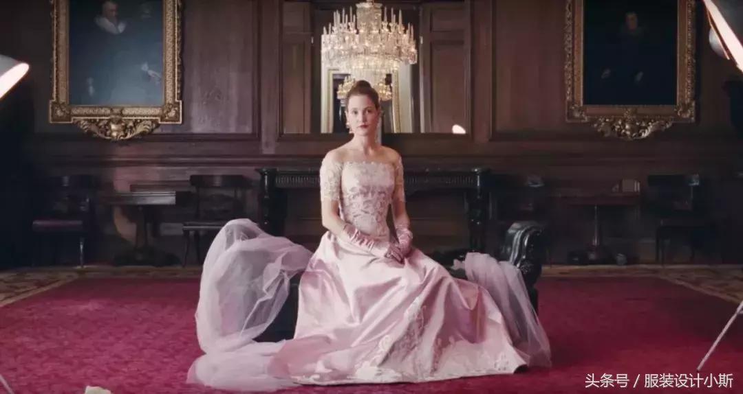 优秀服装设计案例,优秀的服装展厅设计方案