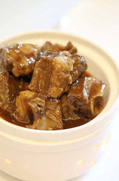 五星级自助餐一人免单,1人去吃自助餐10份免单