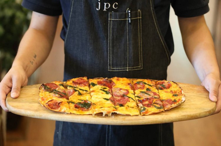 五星级自助餐一人免单,1人去吃自助餐10份免单