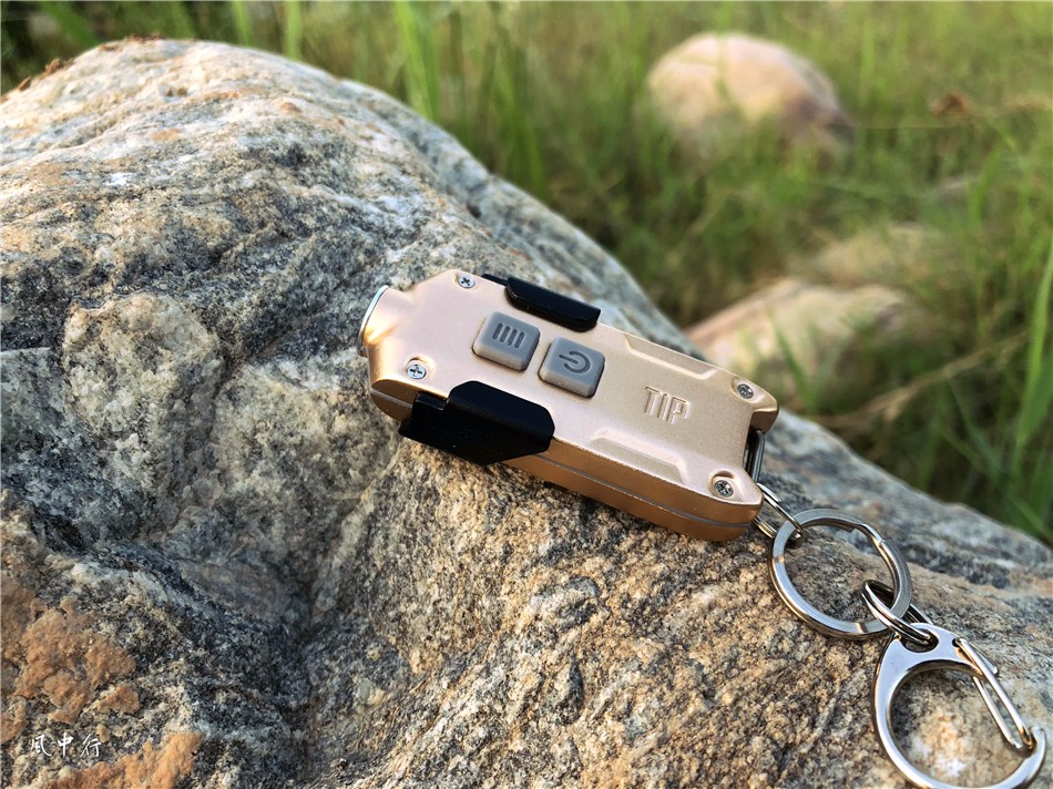 nitecore奈特科尔10000流明手电筒,nitecore手电筒老款