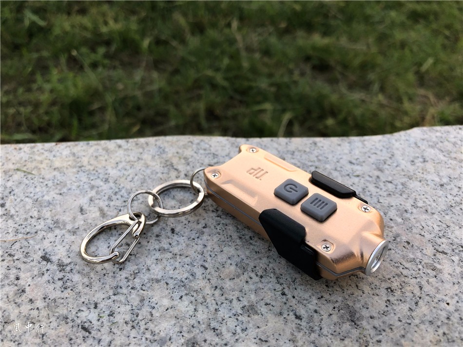 nitecore奈特科尔10000流明手电筒,nitecore手电筒老款