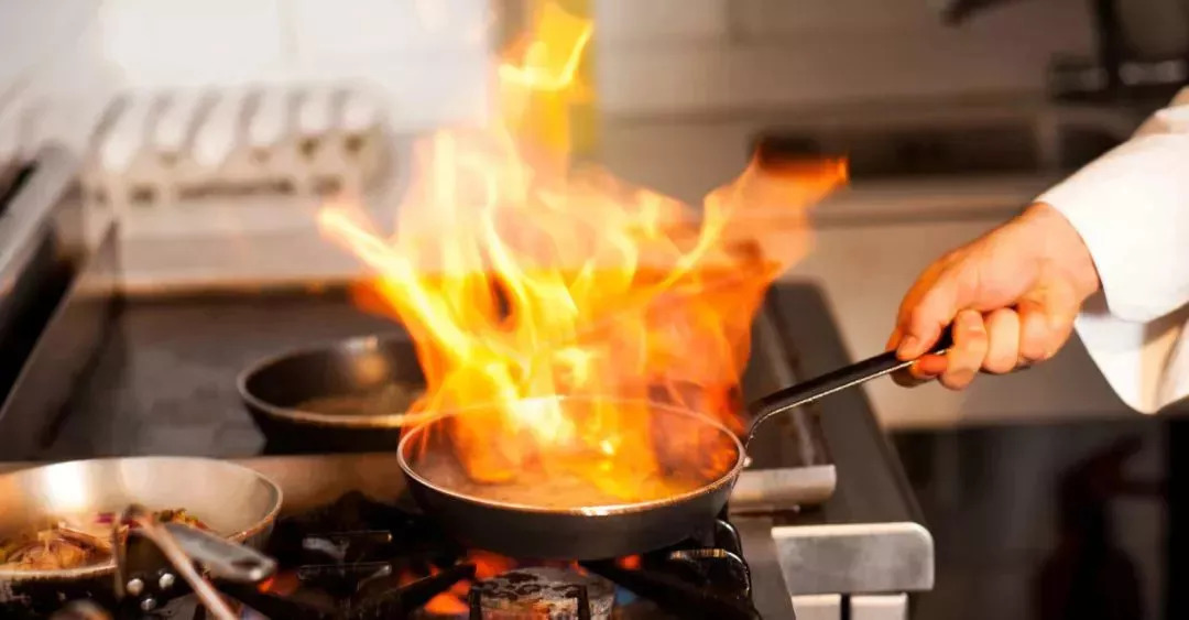 食用盐里加氰化钾可以吗,亚铁氰化钾食盐辟谣央视