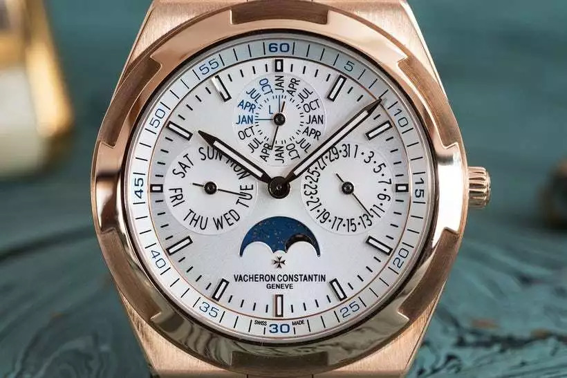 两三千手表买机械还是石英,两三千的手表才卖一百多