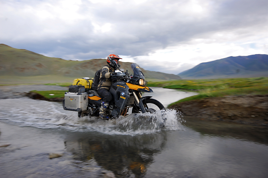 摩旅运动相机哪款性价比高,摩旅相机推荐哪款最实用