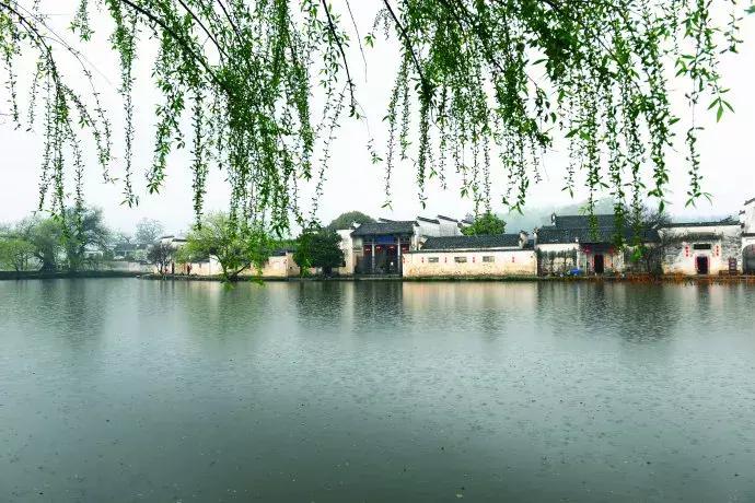 走进徽派建筑,走进黟县县城