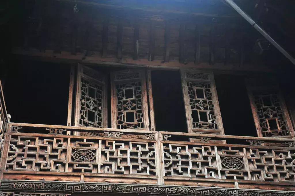 走进徽派建筑,走进黟县县城