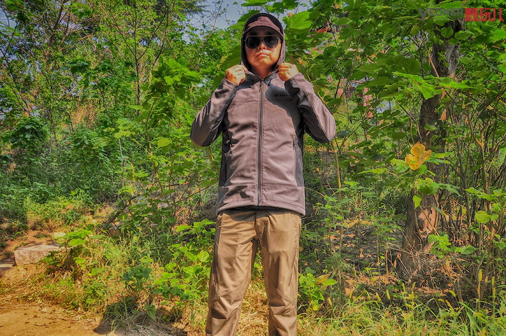 探路者himex33pro为啥那么贵,himex探路者羽绒服冲锋衣22款