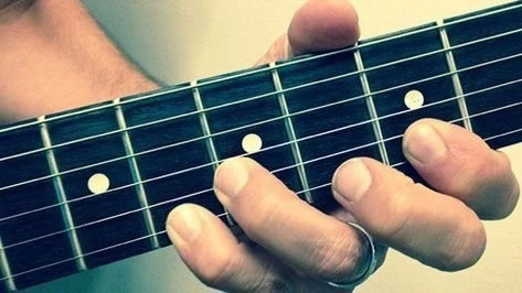 诸暨吉他业余爱好者,初学者吉他学习规划思路