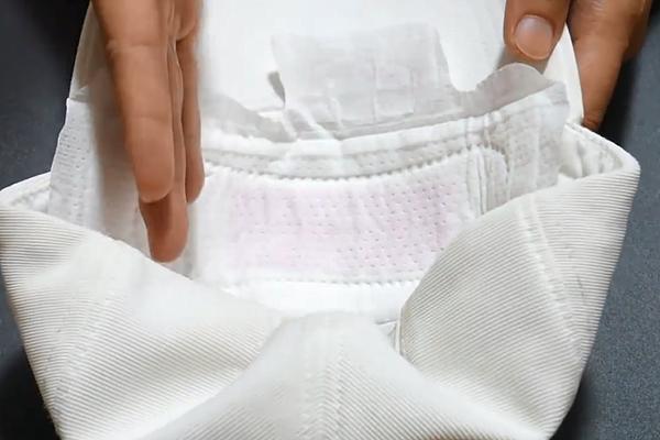 男生用的卫生巾的用处,男性卫生巾有什么用处