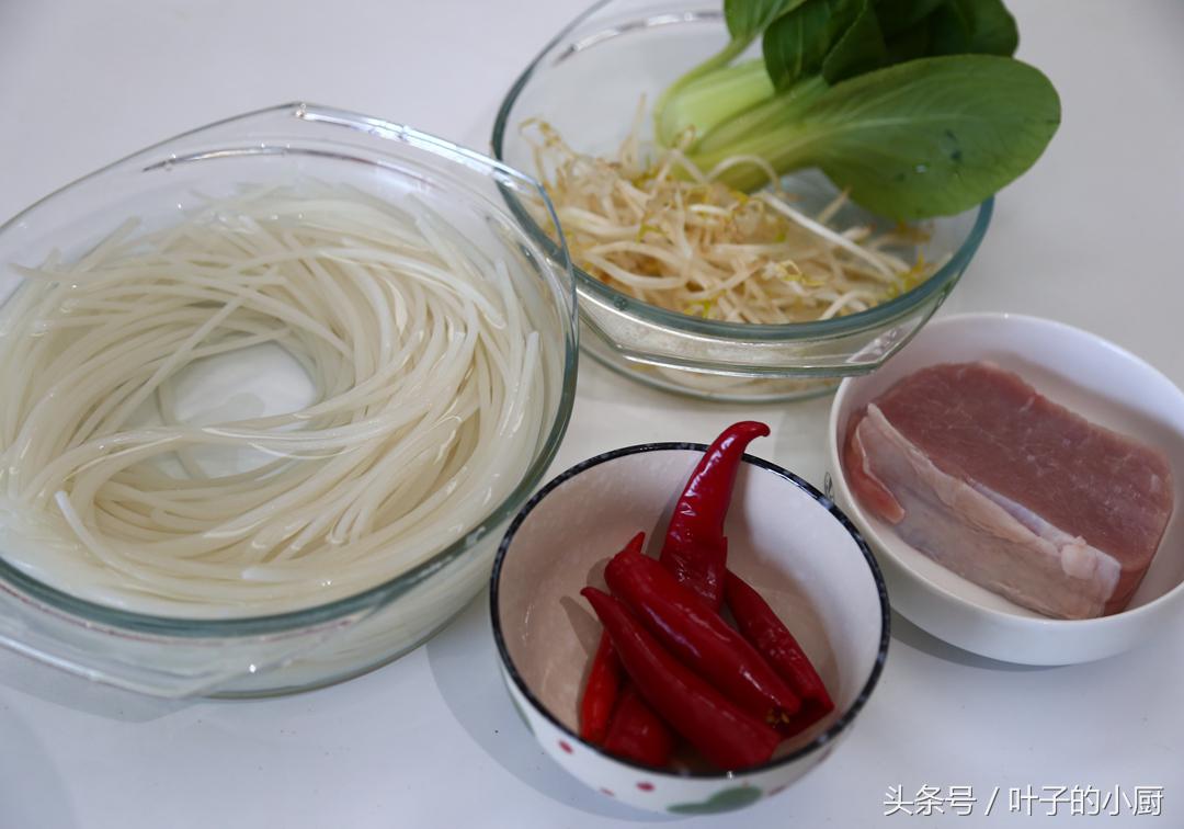 正宗江西炒米粉的做法,江西炒米粉不辣的家常做法