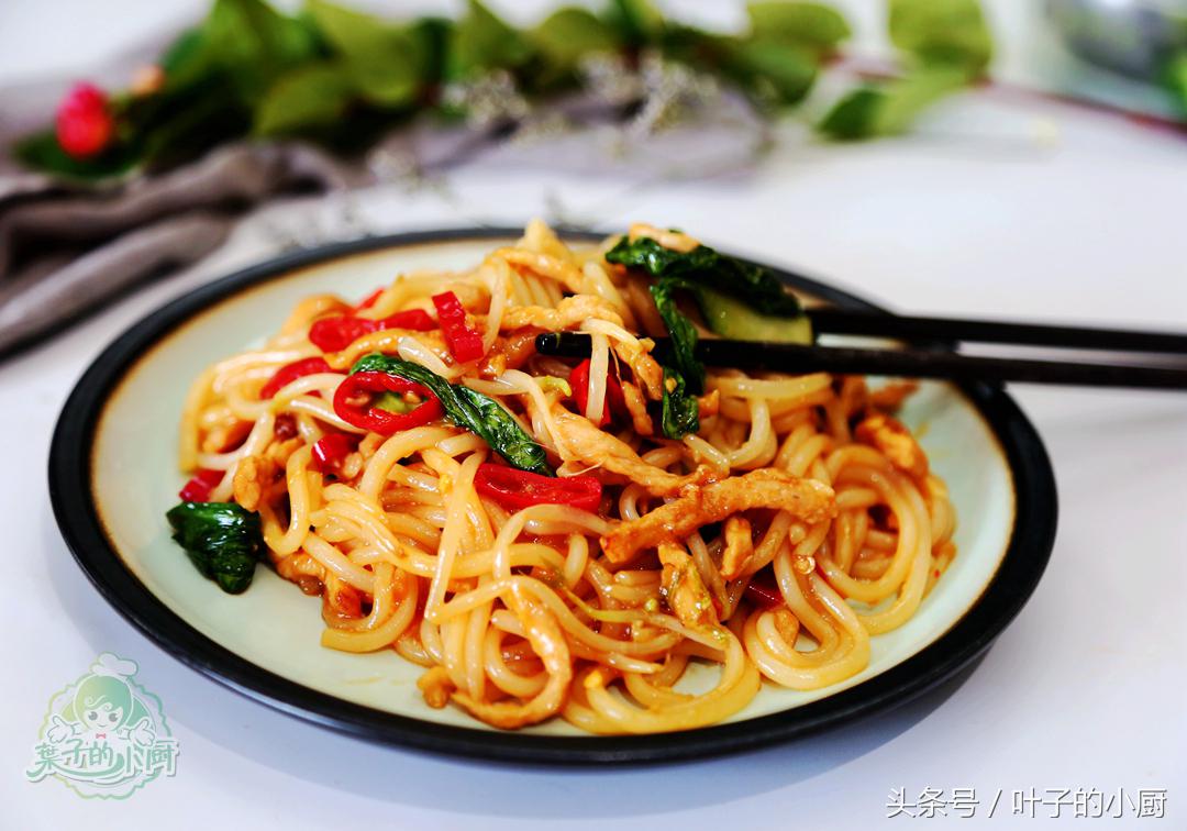 正宗江西炒米粉的做法,江西炒米粉不辣的家常做法