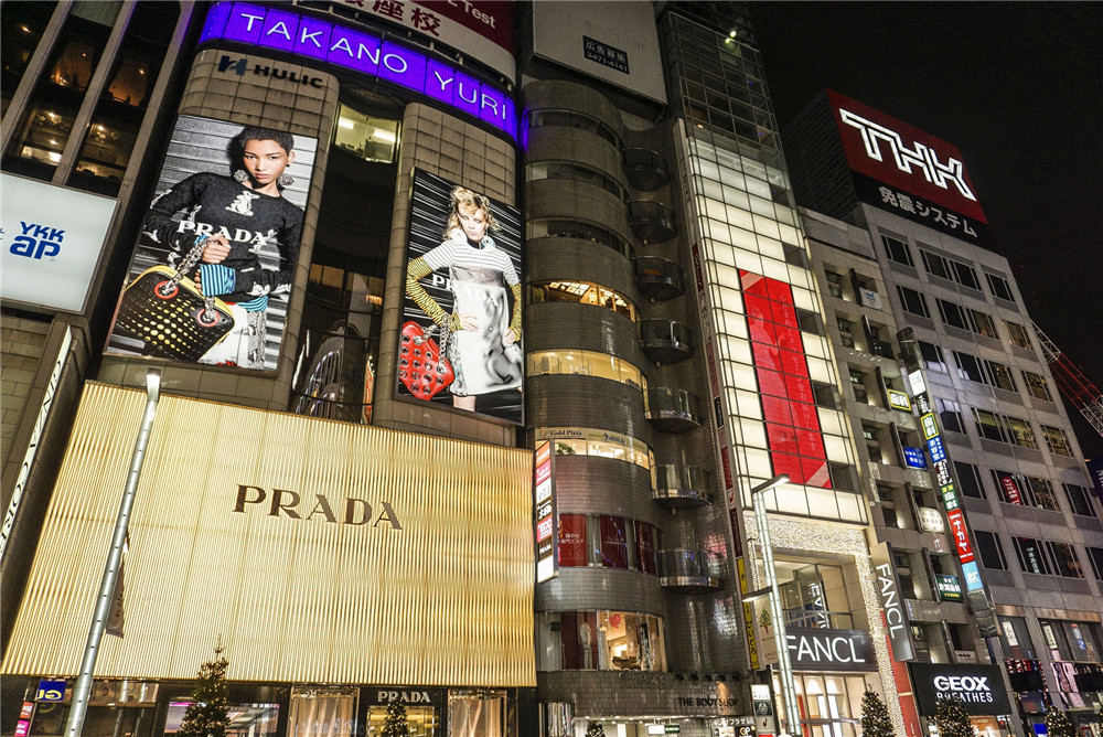 东京购物必买的几款女装,东京有哪些商场值得逛