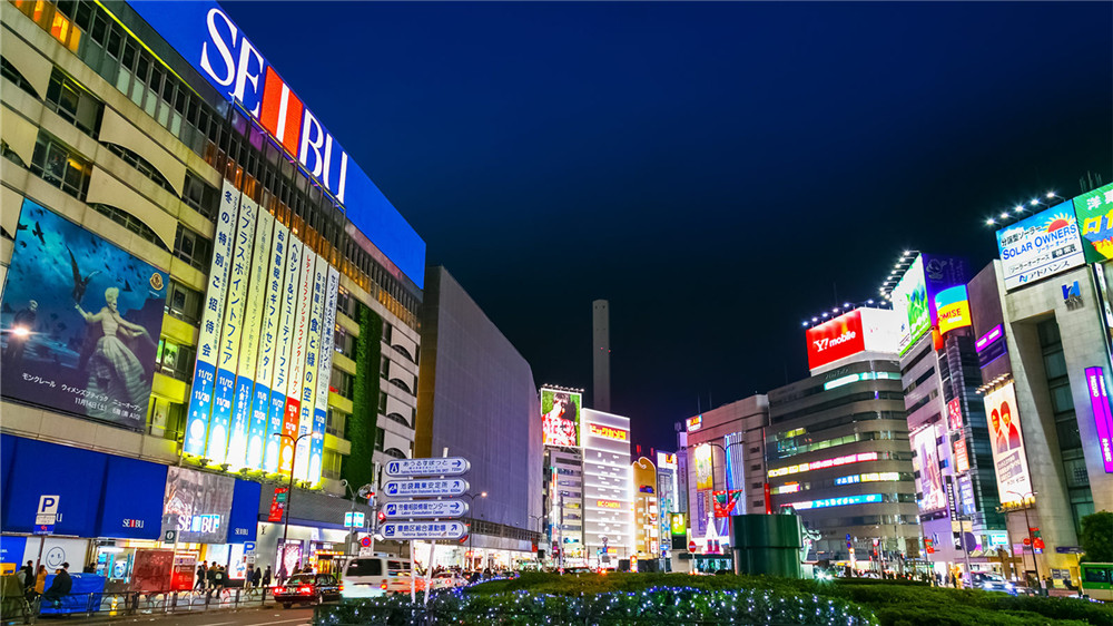 东京购物必买的几款女装,东京有哪些商场值得逛