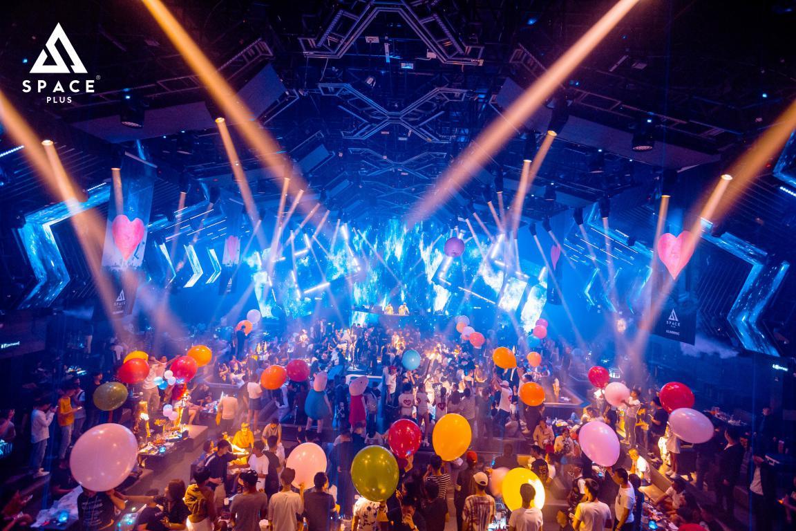 广州spaceplus酒吧现状,昆明夜店热度榜