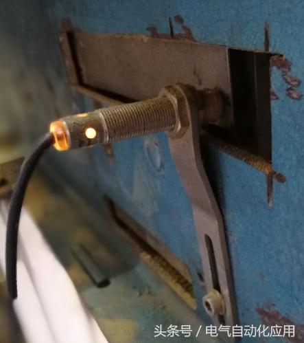 限位开关和行程开关有什么区别,接近式限位开关