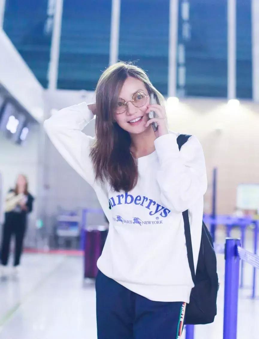 有什么时髦又好看的卫衣可以入手,今年必火的3款卫衣时髦极了