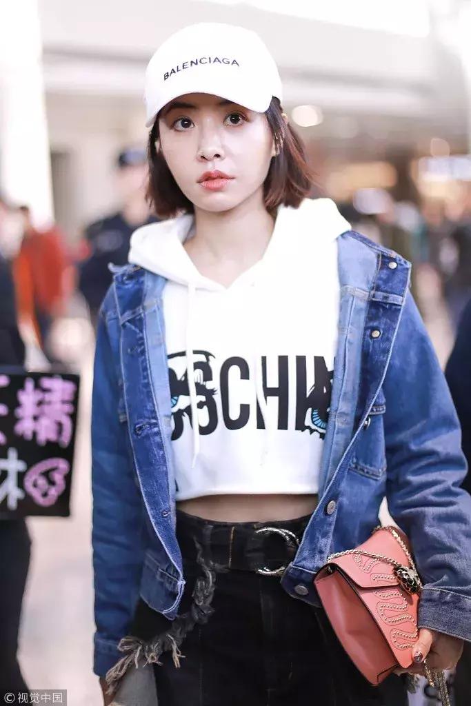 有什么时髦又好看的卫衣可以入手,今年必火的3款卫衣时髦极了