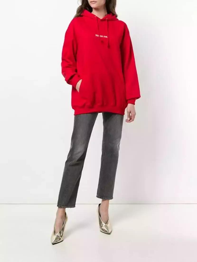 有什么时髦又好看的卫衣可以入手,今年必火的3款卫衣时髦极了