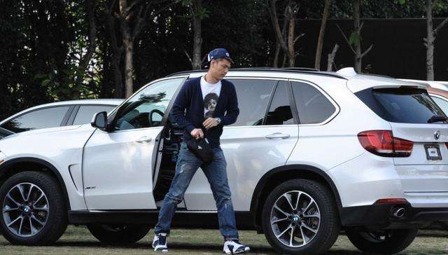 赵明剑和武磊,国足武磊开什么车