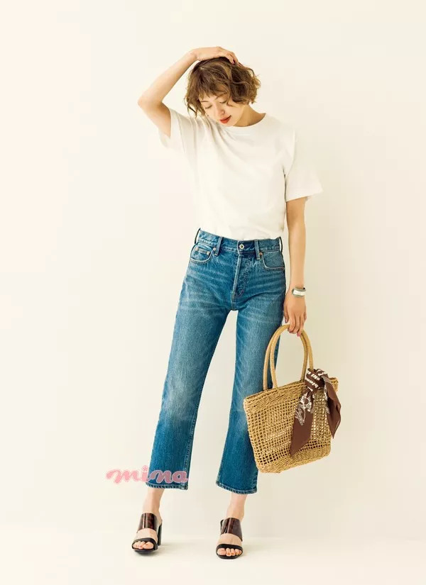 搭配｜这条裤子太秀了吧？百搭时尚还显腿长推荐牛仔阔腿裤的16套搭配