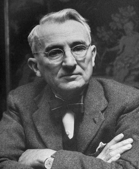 *耐基卡**《人性的弱点》:当你读懂这4句话,何愁过不好这一生?