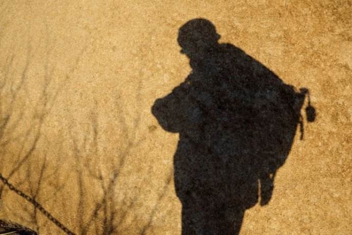 *耐基卡**《人性的弱点》:当你读懂这4句话,何愁过不好这一生?