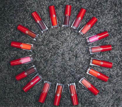 阿玛尼小胖丁唇釉200试色,阿玛尼红管唇釉热门色号推荐