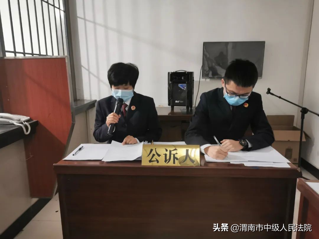 女人诈骗卖口罩,女子诈骗口罩