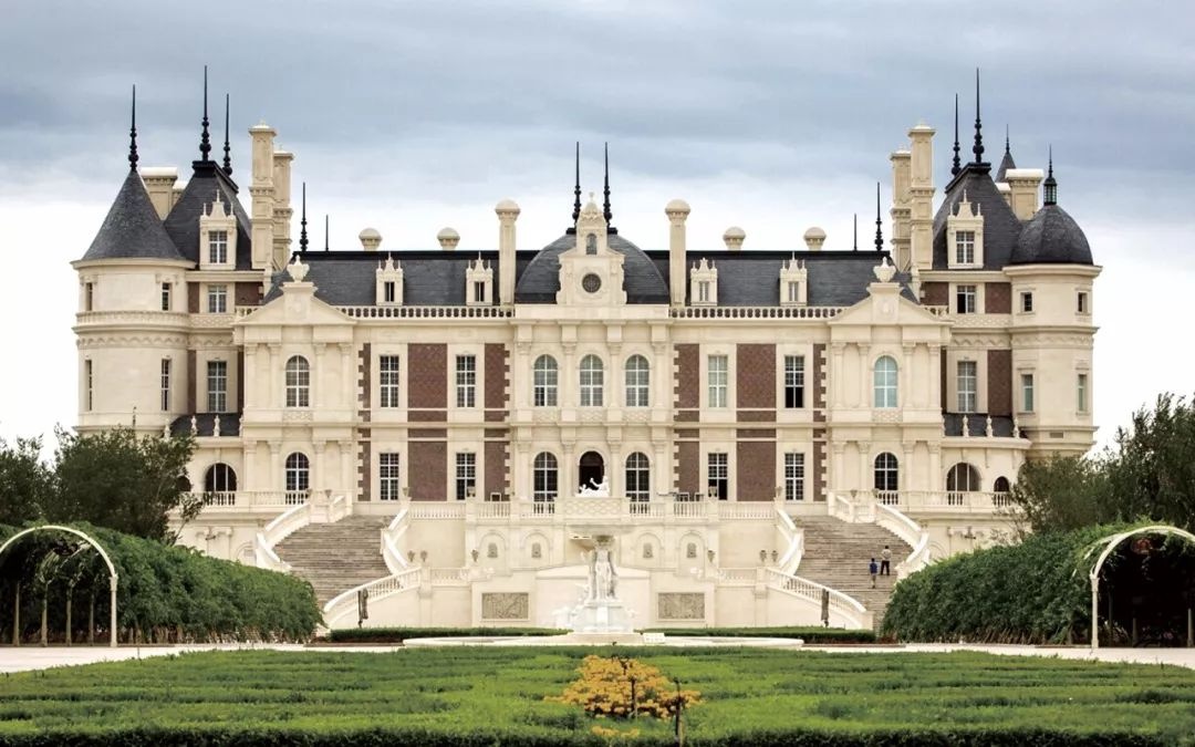 原来《西红柿首富》里的古堡就在你身边