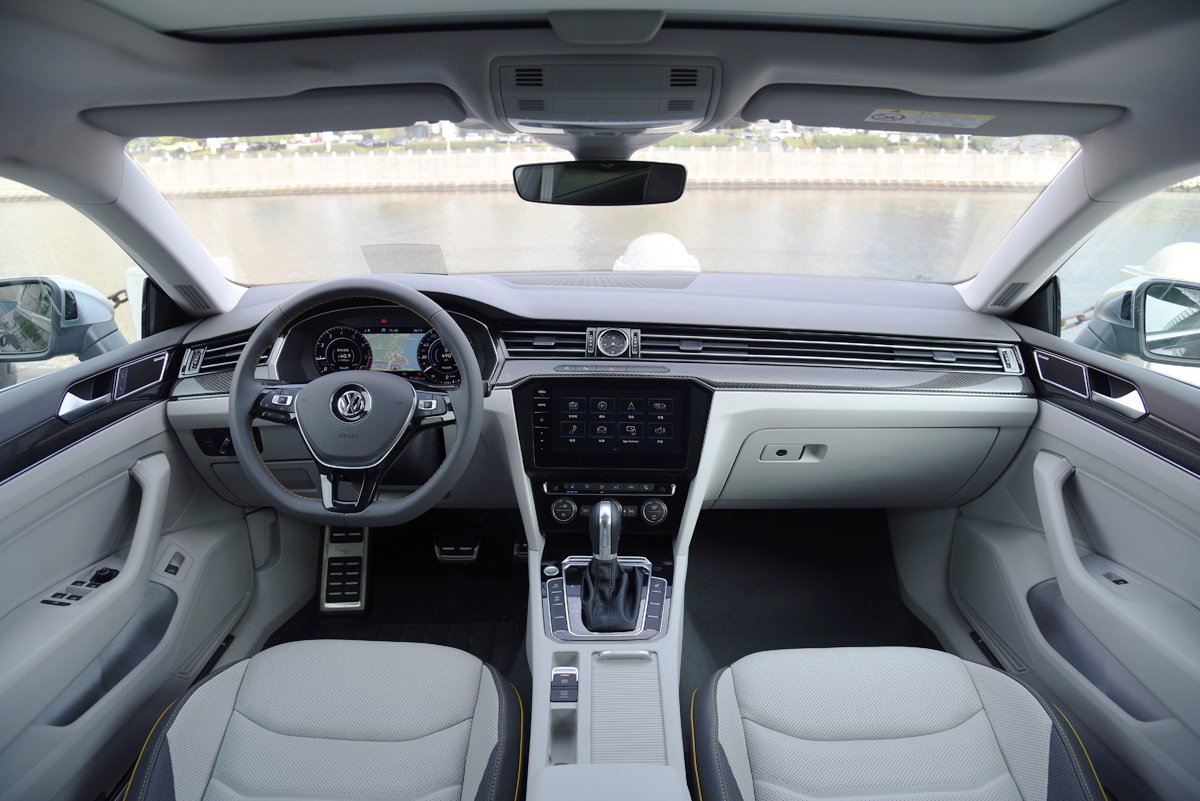 颜值掩盖你的缺点,新款cc值不值得买