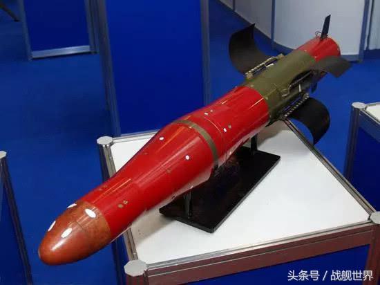 俄乌战争俘获乌克兰女兵,乌克兰拿了什么武器