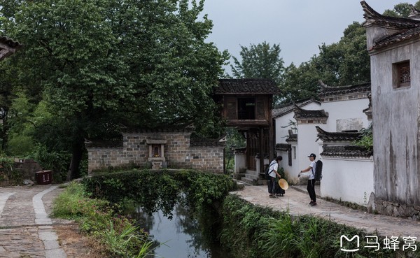 六小爷游皖南行,六小爷唱的歌