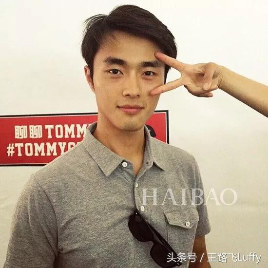 这位真·中国第一男模把普拉达当山寨品牌