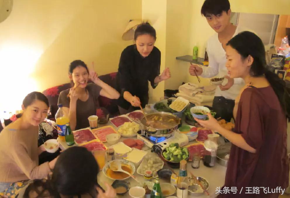 这位真·中国第一男模把普拉达当山寨品牌