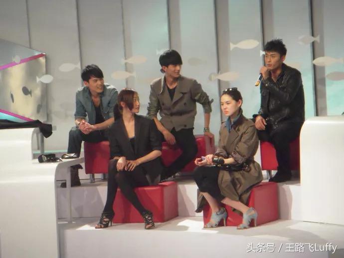 这位真·中国第一男模把普拉达当山寨品牌