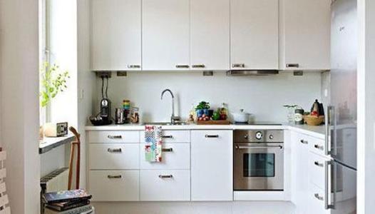 厨房天花板用铝扣板还是石膏板,厨房用防水石膏板好还是铝扣板好