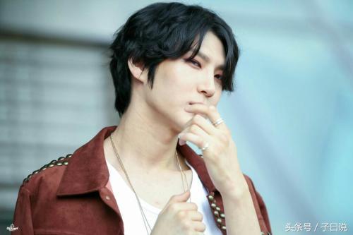 韩国公认kpop男团之王,韩国明星王嘉尔