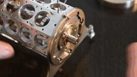 牛人制作32缸发动机,w32迷你发动机diy过程